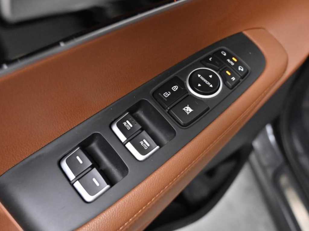 KIA Sorento - Vista 11