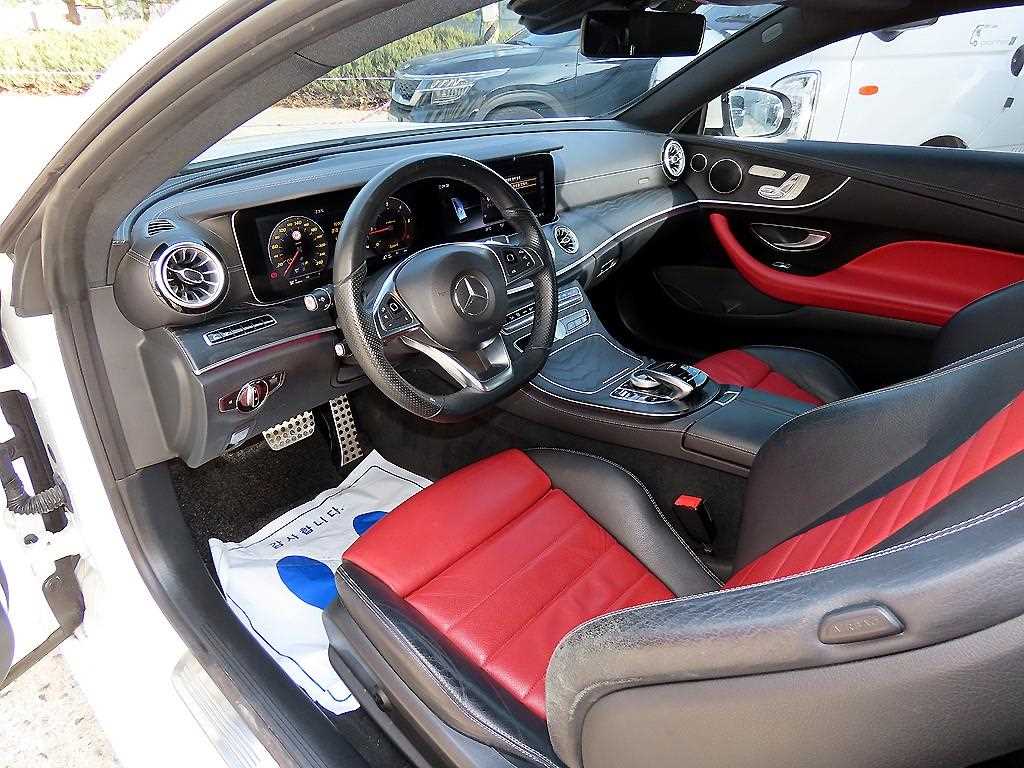 Mercedes Benz E class - Vista 7