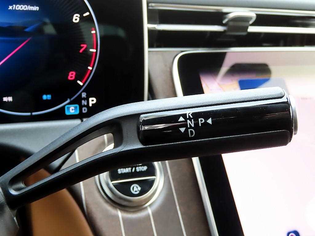 Mercedes Benz E class - Vista 11