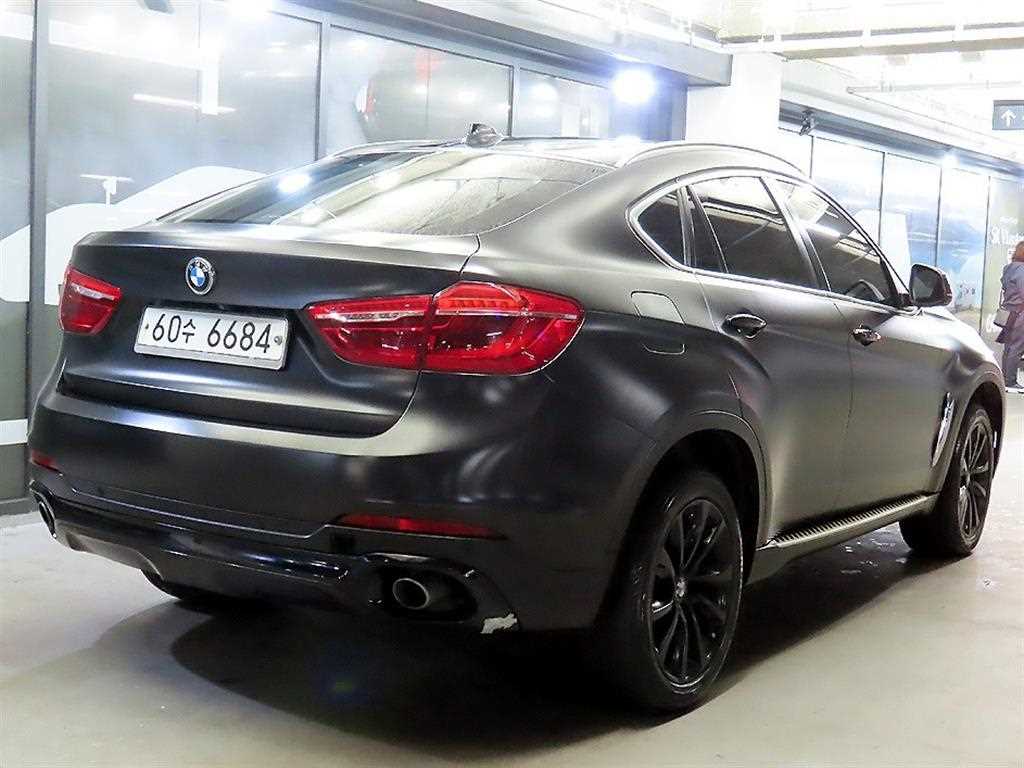 BMW X6 - Vista 4