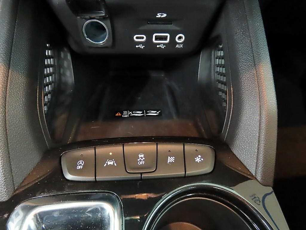 Chevrolet Trail Blazer 2021 Blanco - Importación desde Corea - HF Imports Iquique - Foto 13