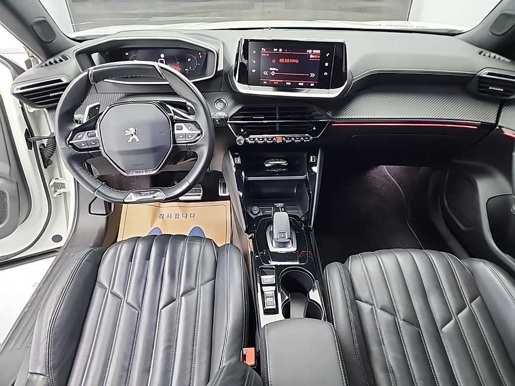 Peugeot 2008 - Vista 7