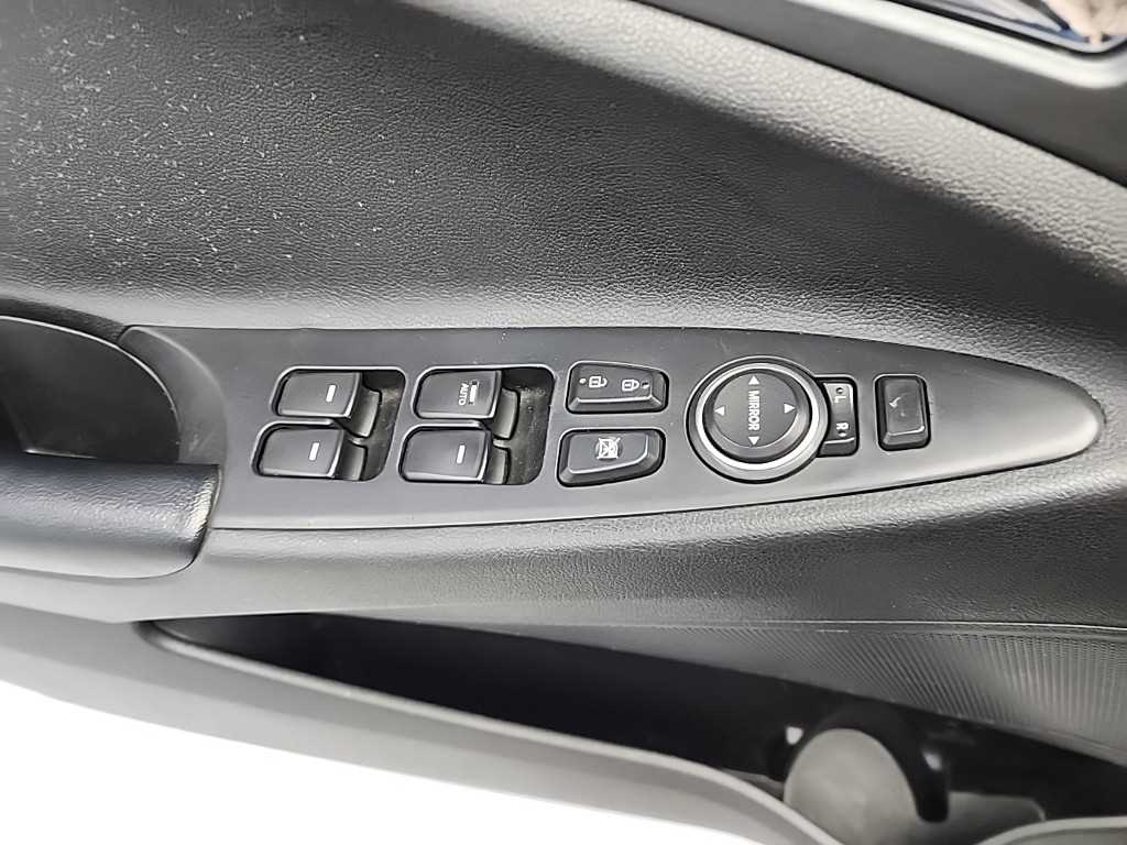 HYUNDAI Sonata 2012 Plateado - Importación desde Corea - HF Imports Iquique - Foto 16