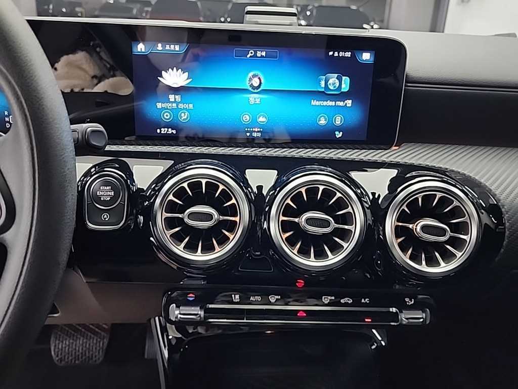 Mercedes Benz A Class - Vista 10