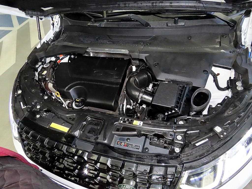 Land Rover Discovery 2023 Blanco - Importación desde Corea - HF Imports Iquique - Foto 19