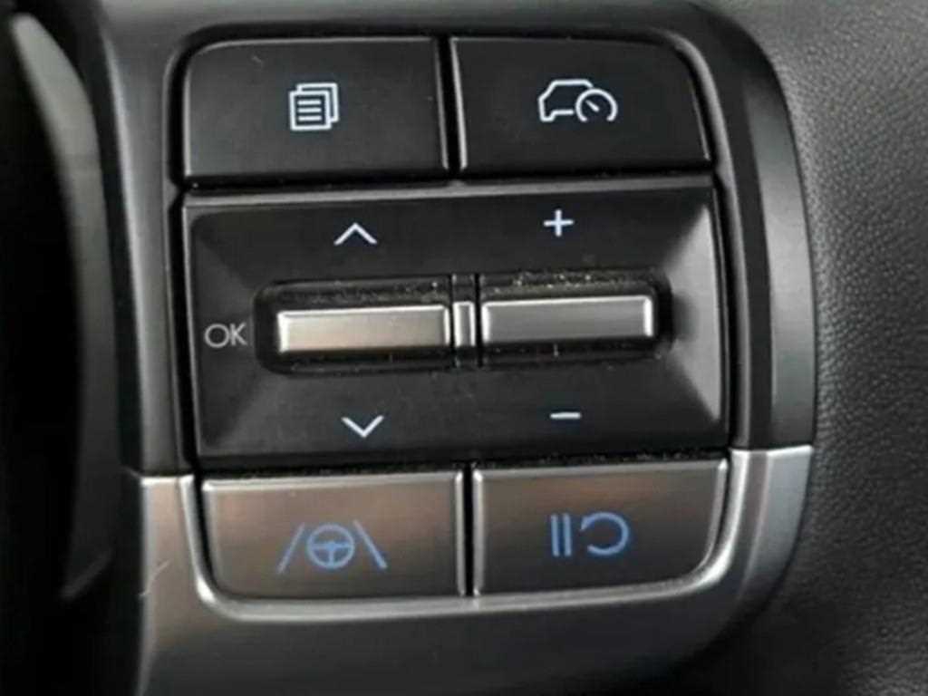 HYUNDAI Casper - Vista 12