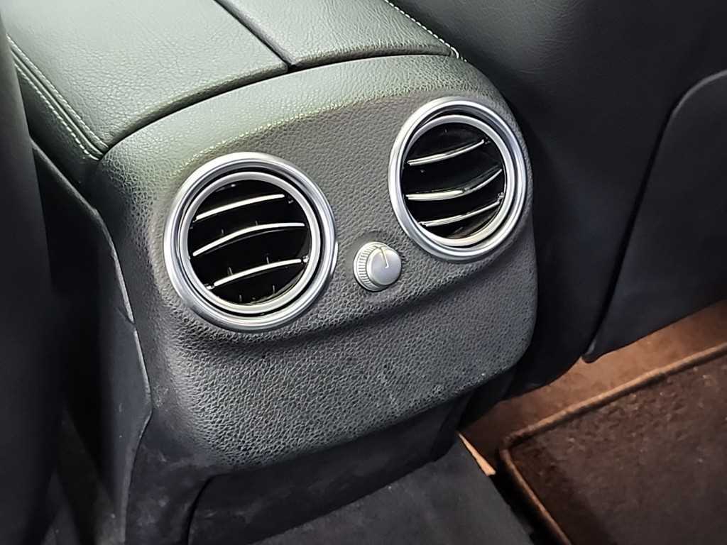 Mercedes Benz C Class 2017 Blanco - Importación desde Corea - HF Imports Iquique - Foto 13