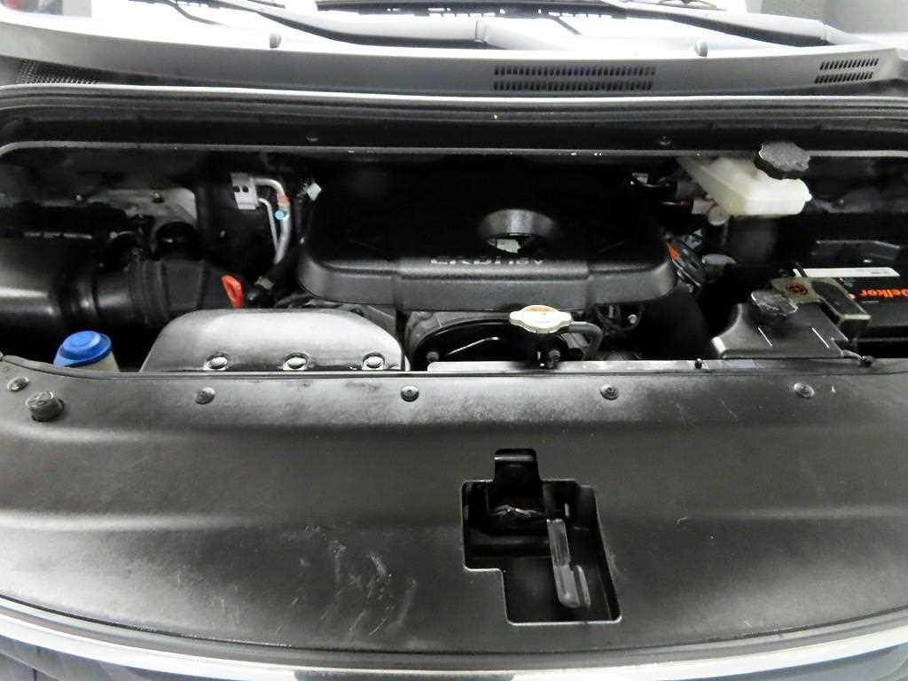 HYUNDAI Starex 2019 Plateado - Importación desde Corea - HF Imports Iquique - Foto 20