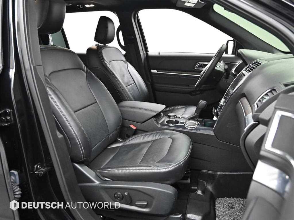 Ford Explorer - Vista 9