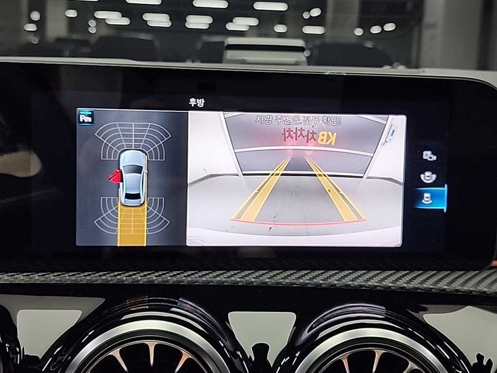 Mercedes Benz A Class 2020 Blanco - Importación desde Corea - HF Imports Iquique - Foto 13