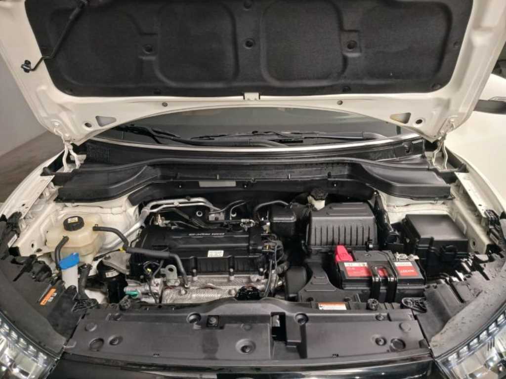 Ssangyong Tivoli 2019 Blanco - Importación desde Corea - HF Imports Iquique - Foto 19