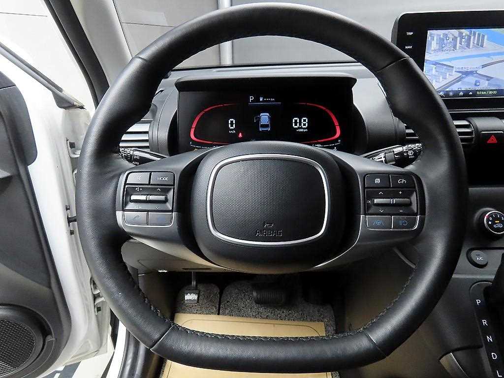 HYUNDAI Casper - Vista 11