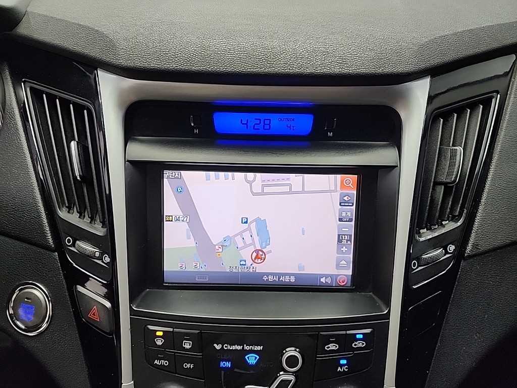 HYUNDAI Sonata 2012 Plateado - Importación desde Corea - HF Imports Iquique - Foto 14