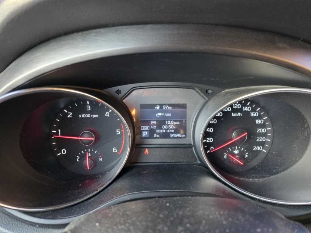 KIA Carnival - Vista 7