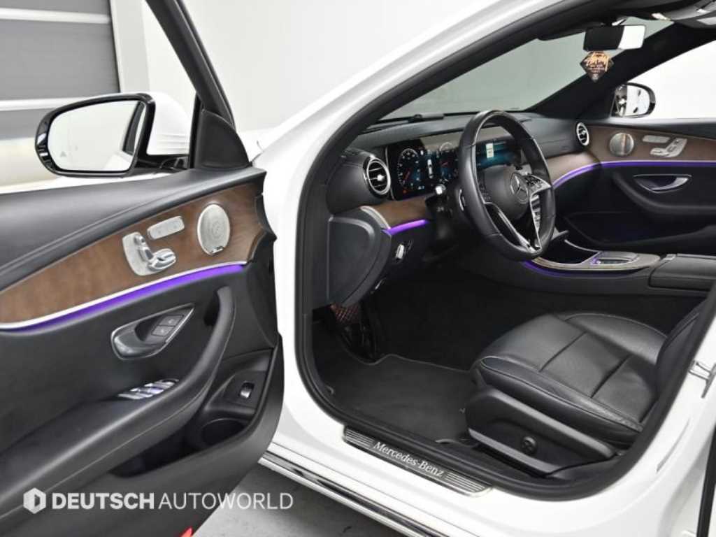 Mercedes Benz E class - Vista 11