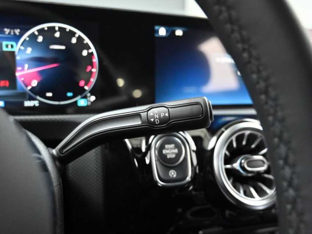 Mercedes Benz A Class - Vista 9