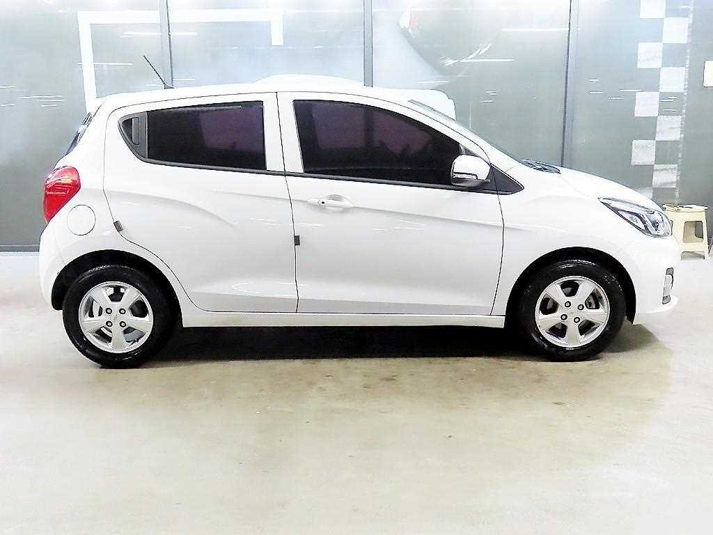 Chevrolet Spark - Vista 6