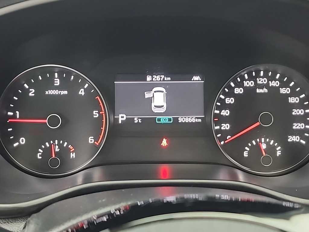 KIA Sportage - Vista 6