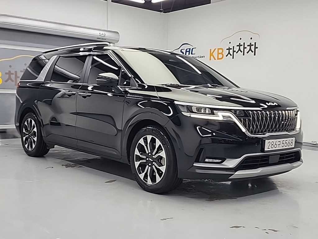 KIA Carnival - Vista 4