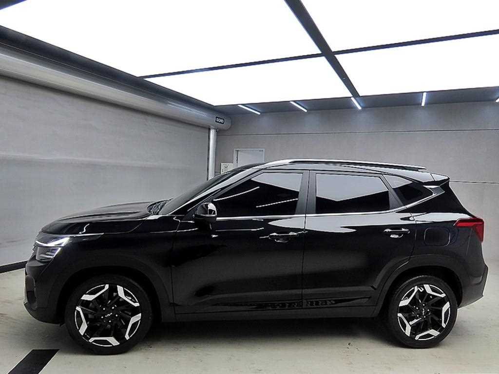 KIA Seltos - Vista 4