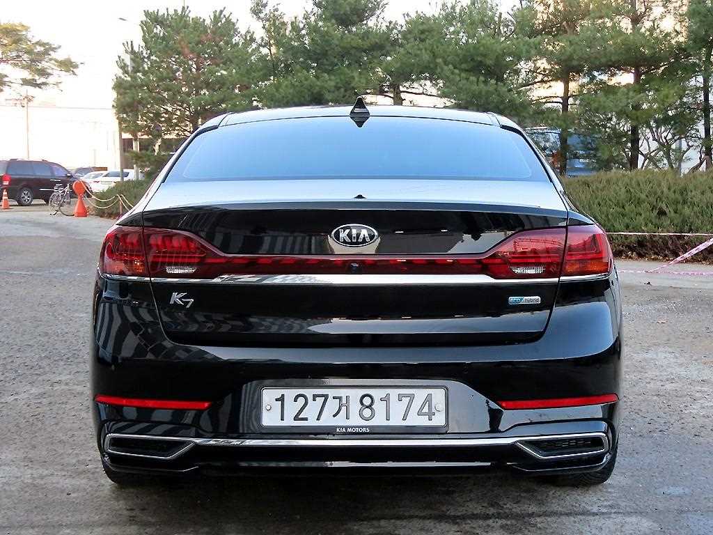 KIA K7 - Vista 4