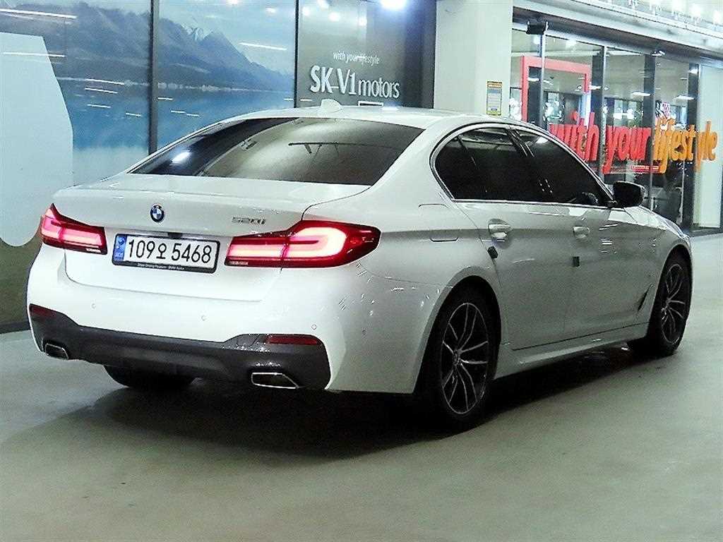 BMW 5 Series - Vista 4