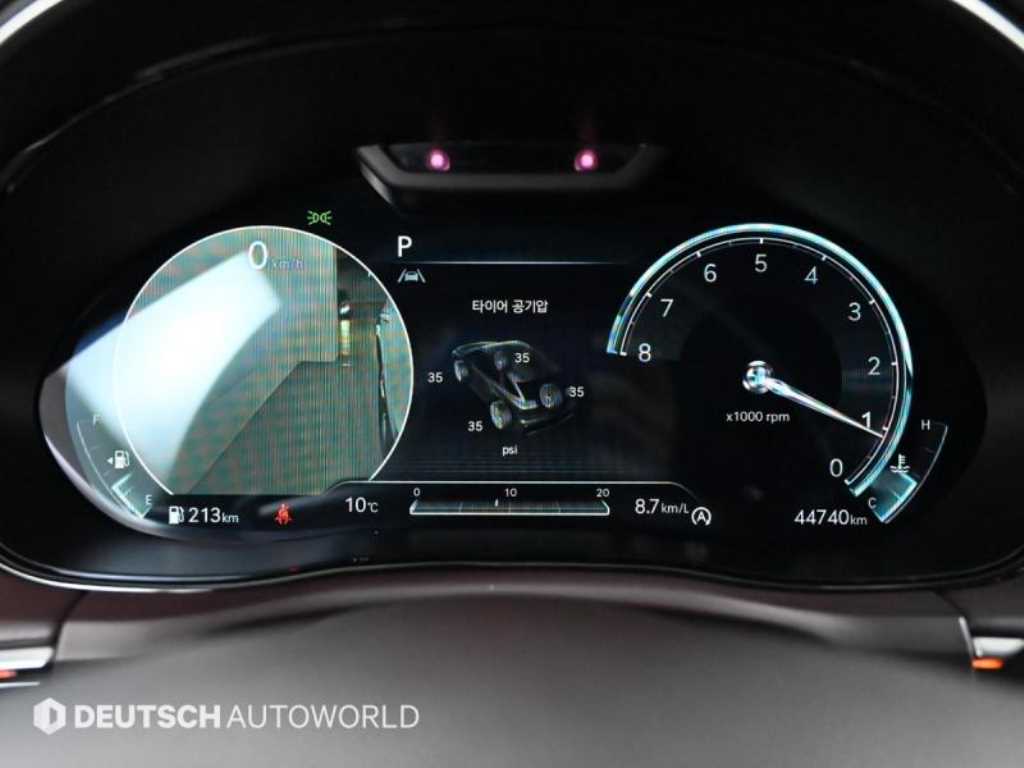 Genesis GV70 - Vista 8