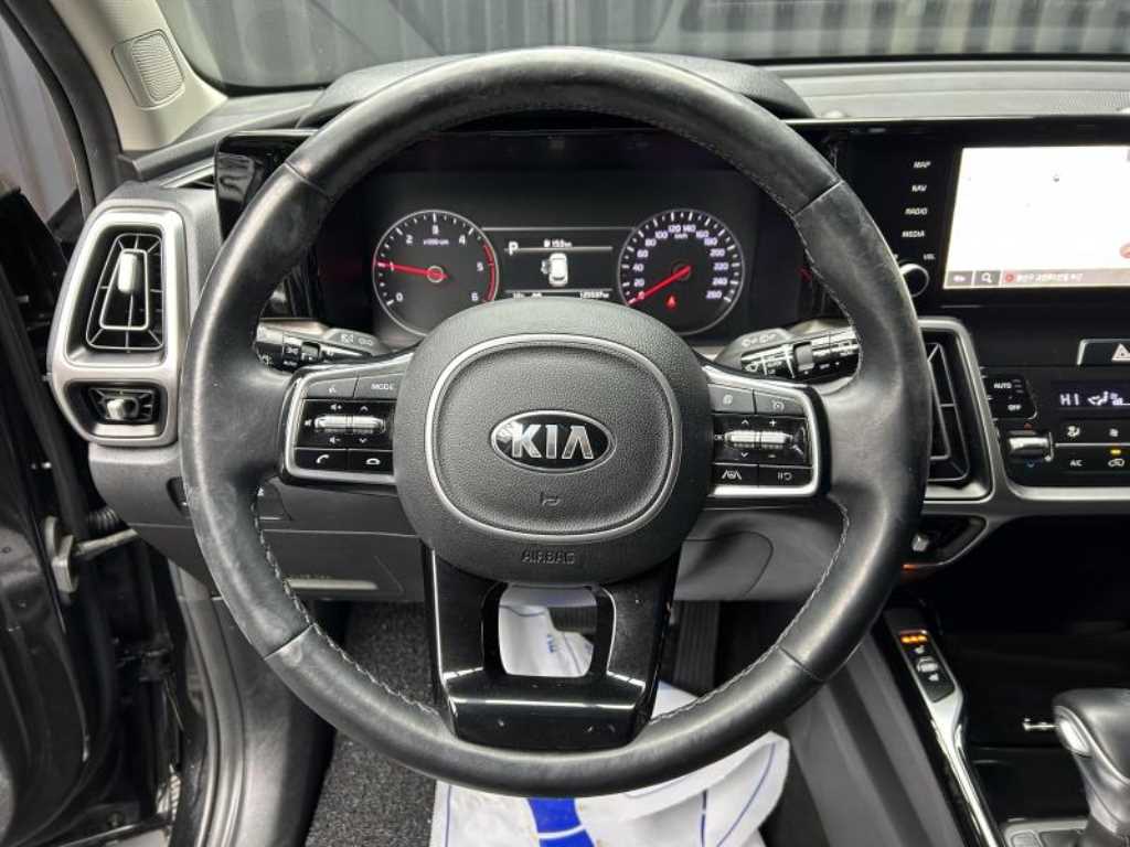 KIA Sorento - Vista 9