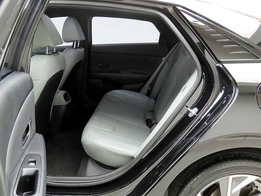 HYUNDAI Avante 2025 Negro - Importación desde Corea - HF Imports Iquique - Foto 14