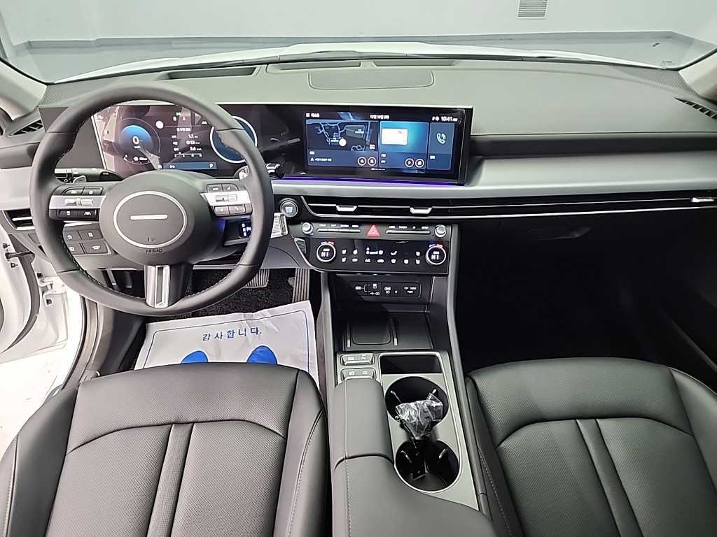 HYUNDAI Sonata - Vista 7