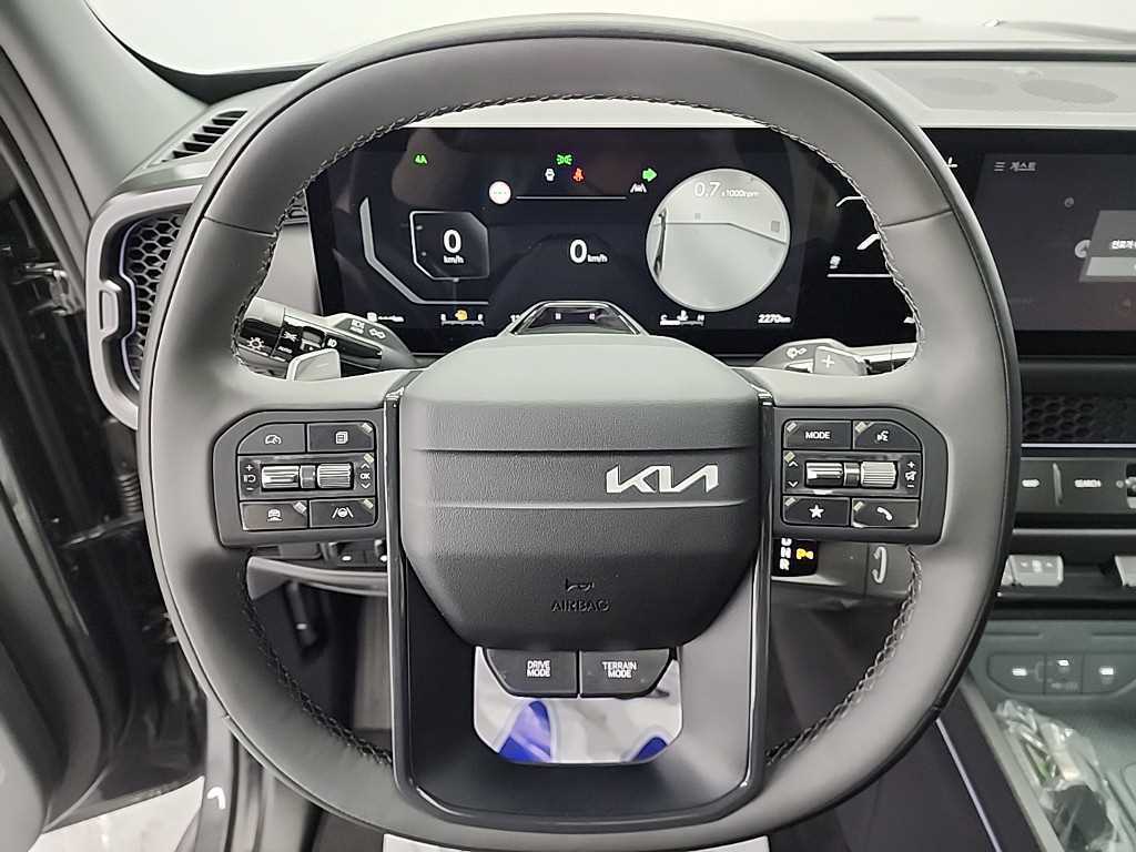 KIA Tasman - Vista 9