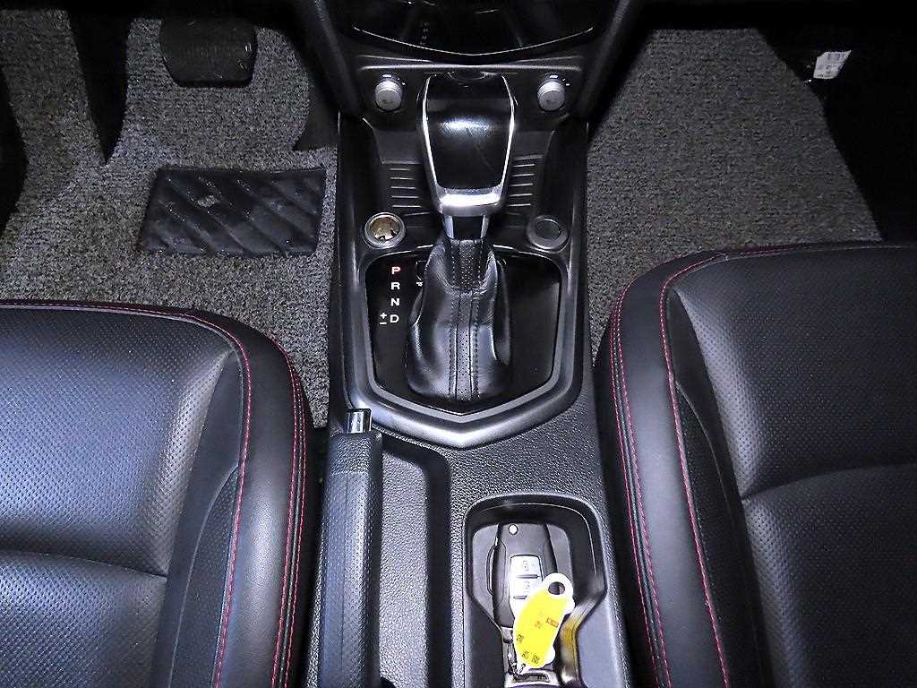 Ssangyong Tivoli - Vista 12