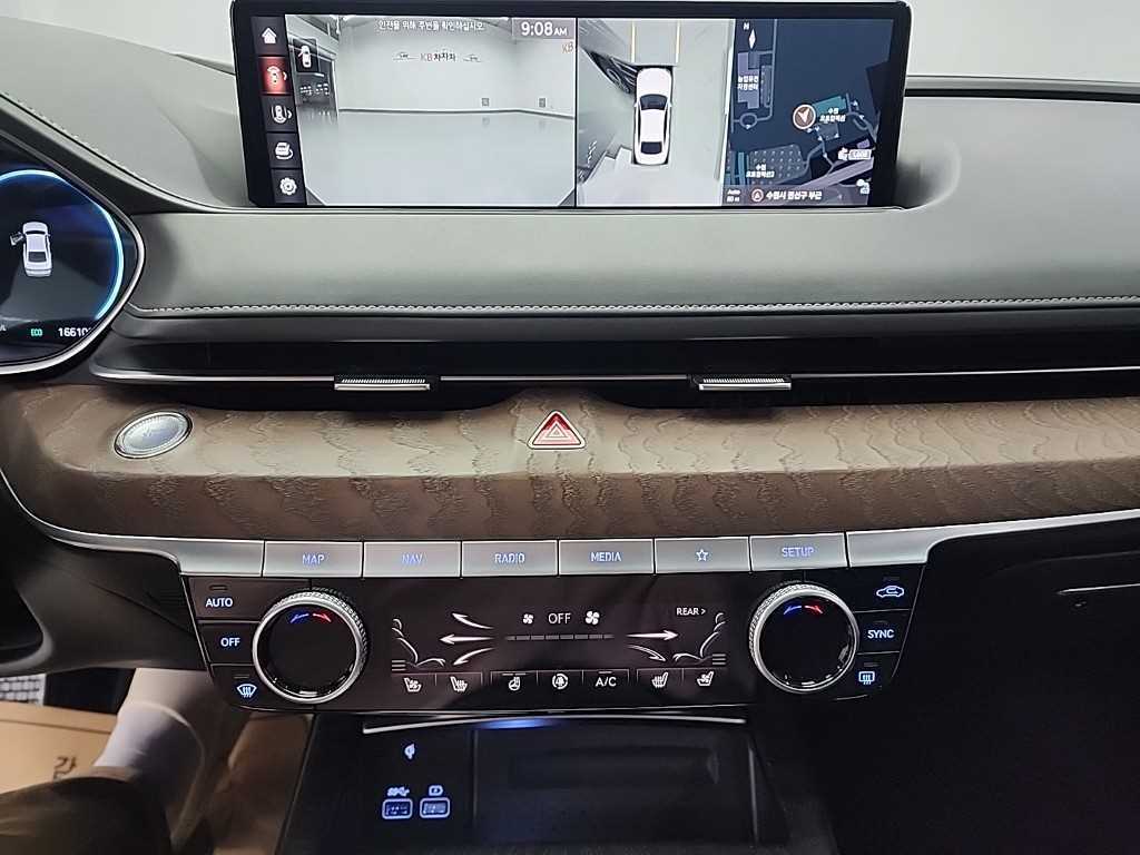 Genesis G80 - Vista 10