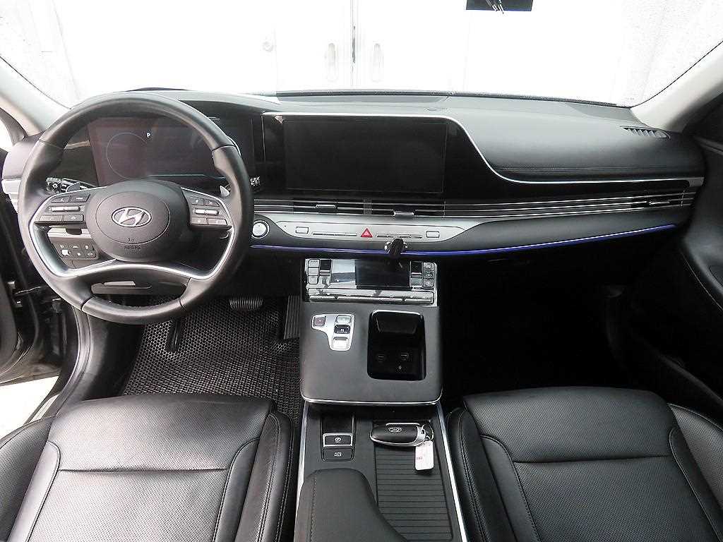 HYUNDAI Grandeur - Vista 8