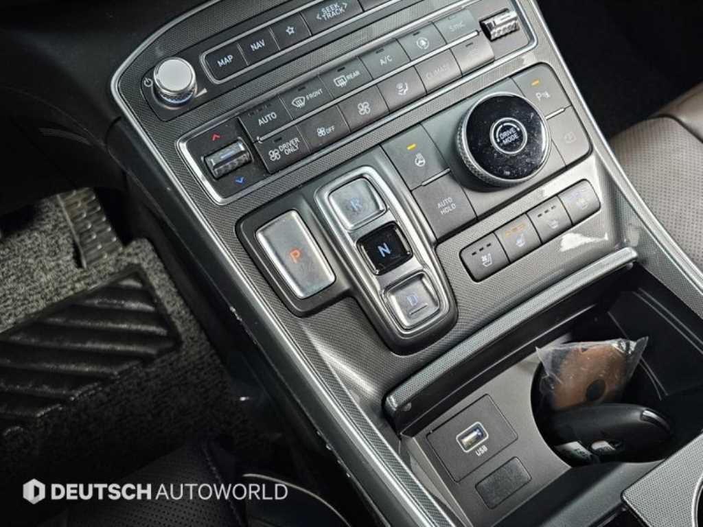 HYUNDAI Santa Fe - Vista 9