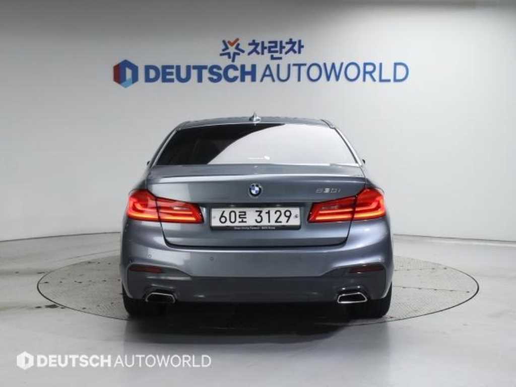 BMW 5 Series - Vista 4