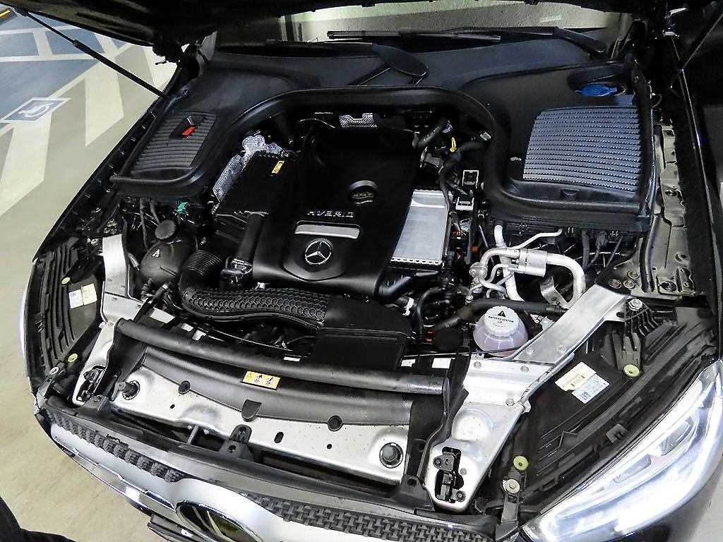 Mercedes Benz GLC Class 2021 Negro - Importación desde Corea - HF Imports Iquique - Foto 19