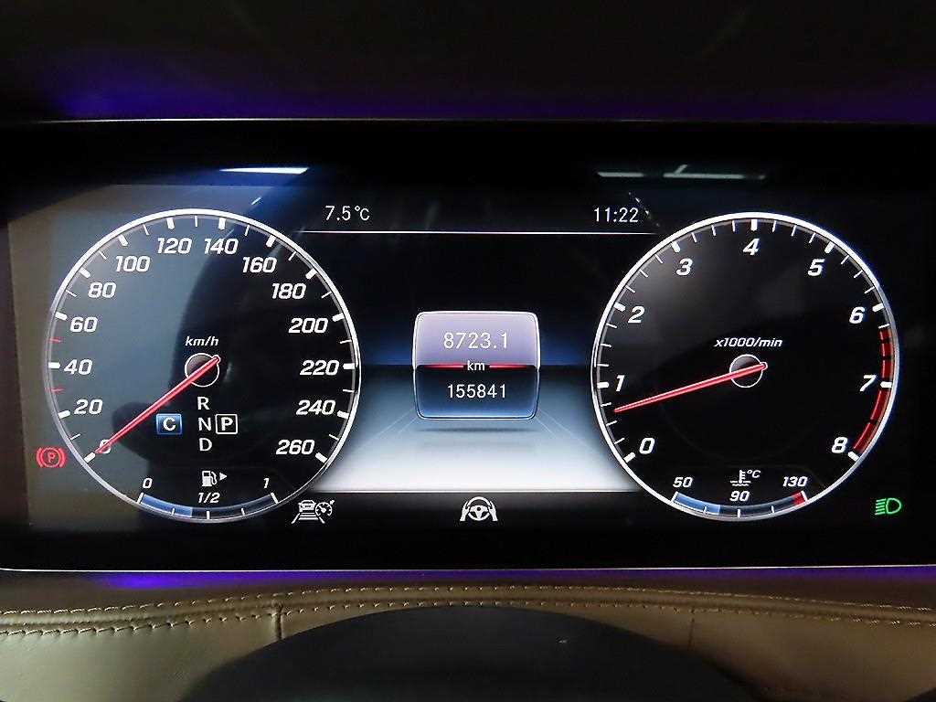 Mercedes Benz S Class - Vista 8