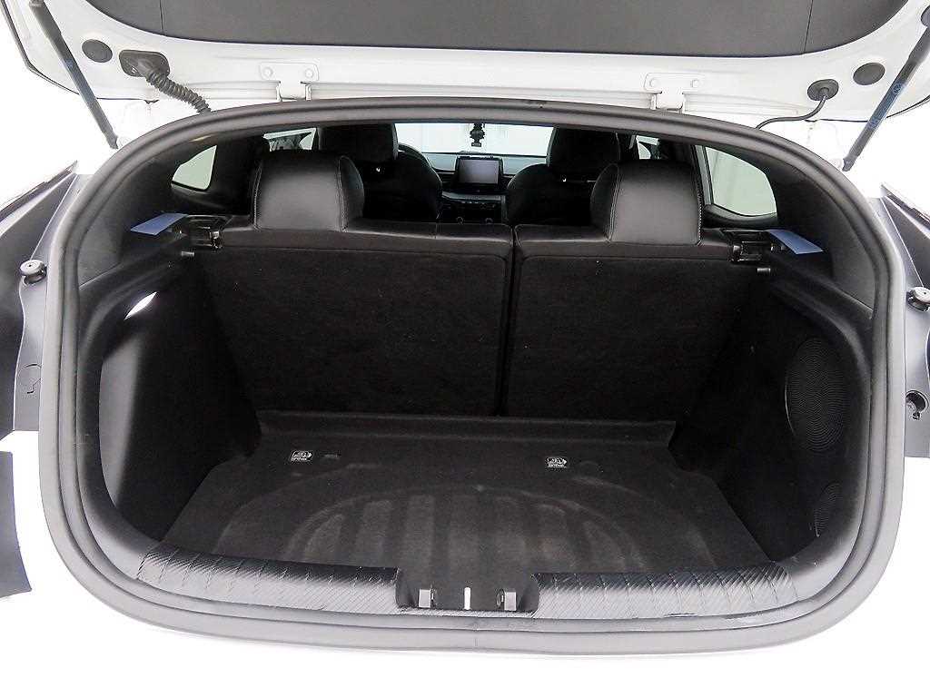 HYUNDAI Veloster - Vista 5