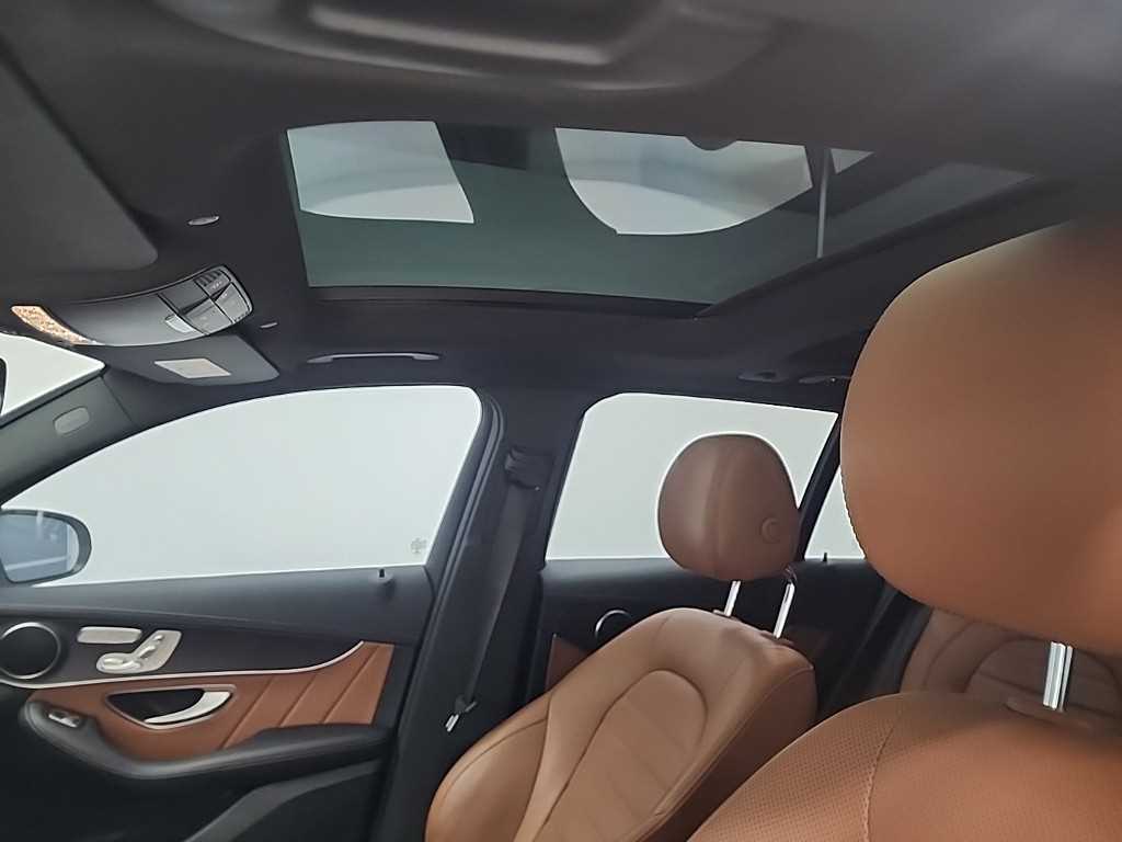 Mercedes Benz GLC Class 2022 Blanco - Importación desde Corea - HF Imports Iquique - Foto 14