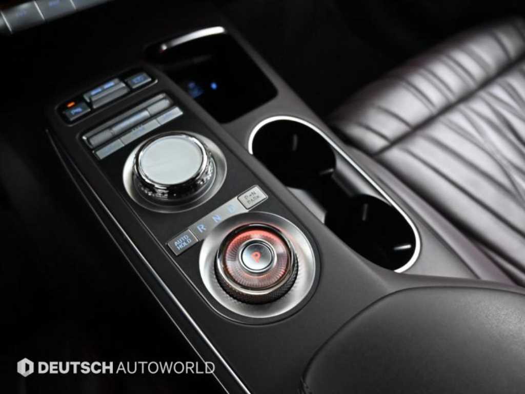 Genesis GV70 - Vista 9