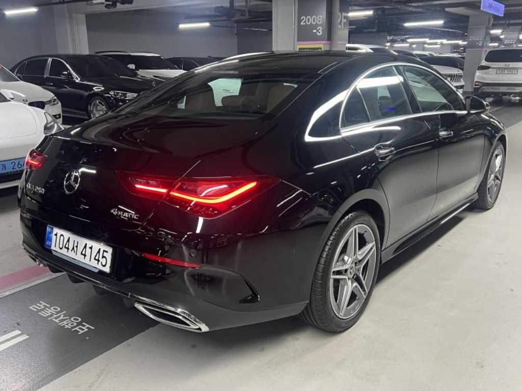 Mercedes Benz CLA Class - Vista 5