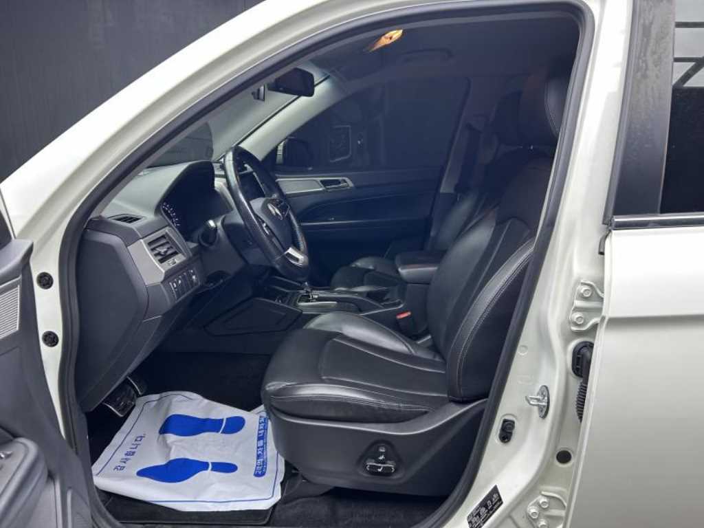 Ssangyong Rexton - Vista 6