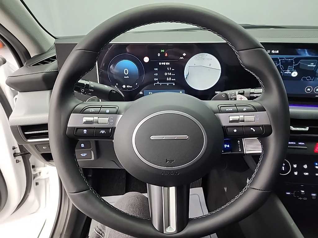 HYUNDAI Sonata - Vista 9