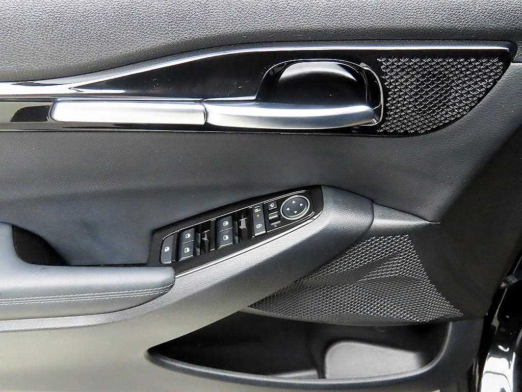 KIA Seltos - Vista 11