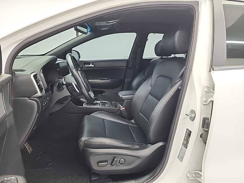 KIA Sportage - Vista 11