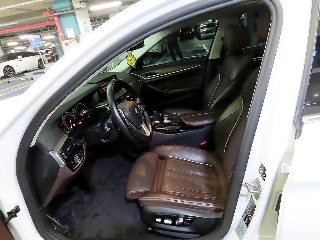 BMW 5 Series - Vista 6