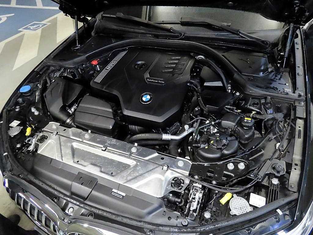 BMW 3 series 2022 Negro - Importación desde Corea - HF Imports Iquique - Foto 18