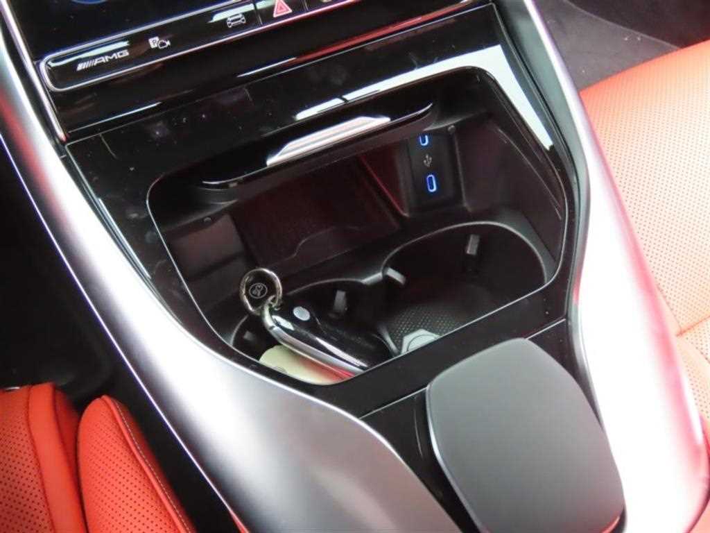 Mercedes Benz AMG GT - Vista 7