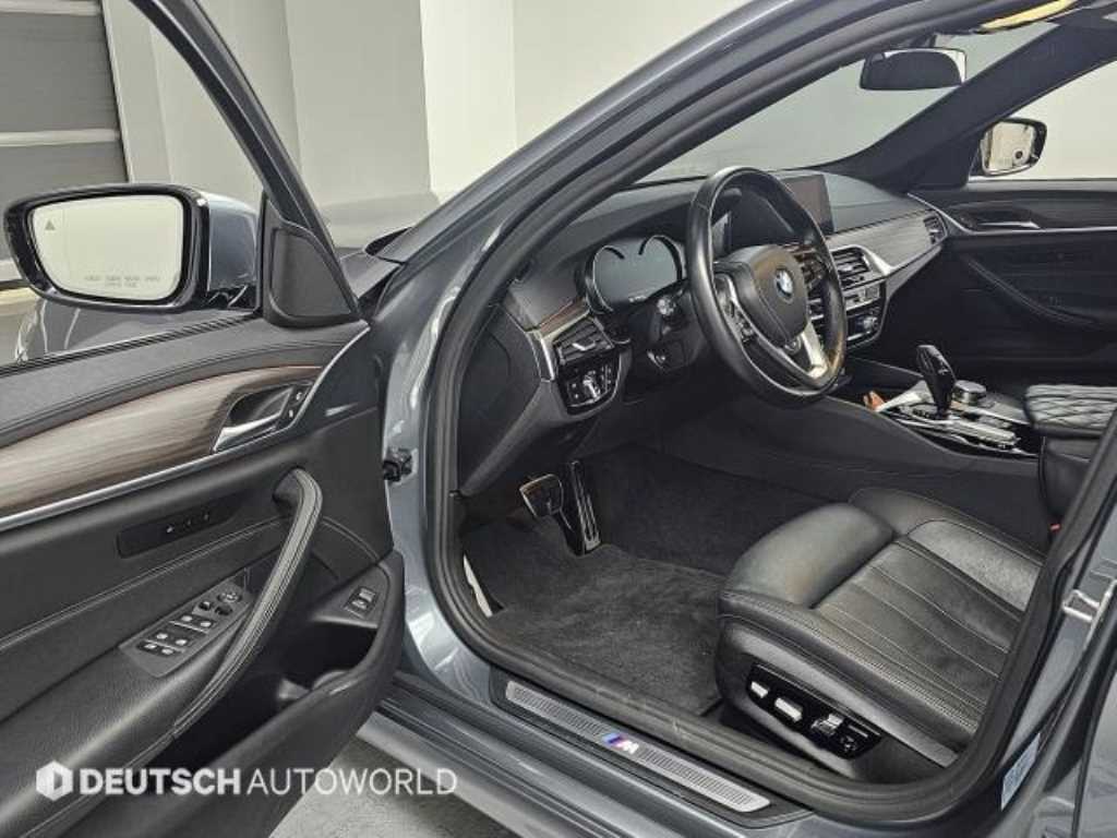 BMW 5 Series - Vista 11